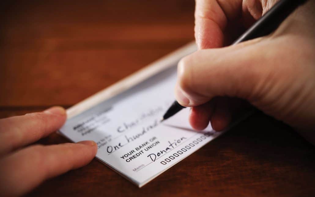 DonationCheque iStock 465426619 4C